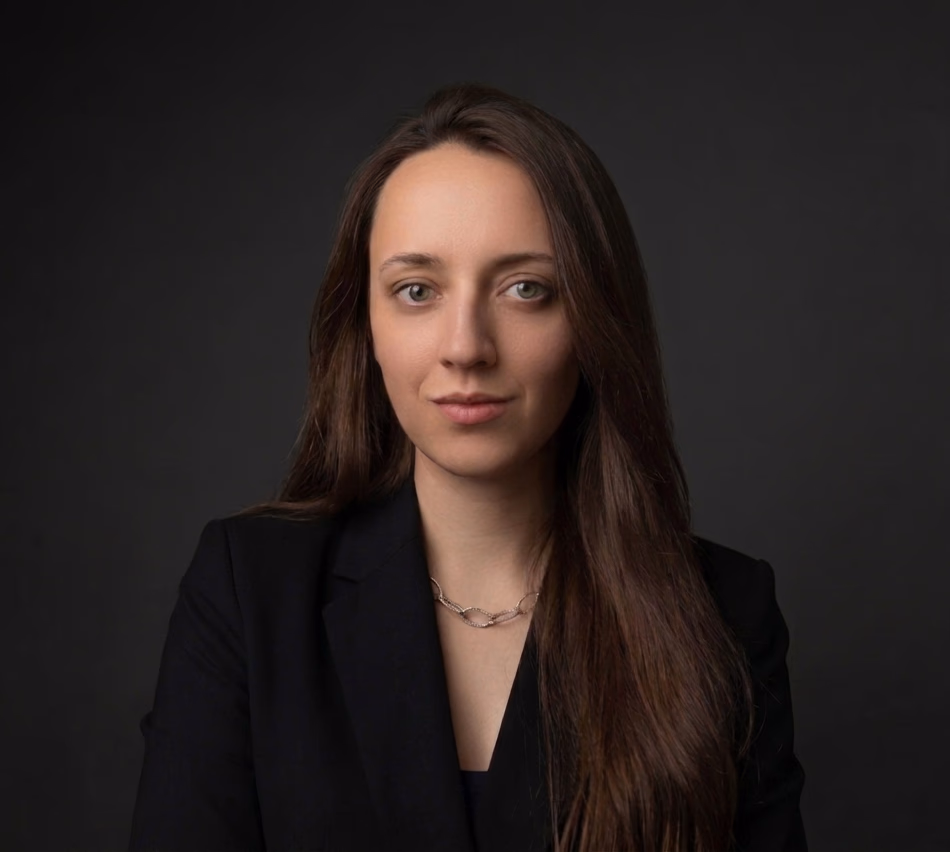 Ksenia Perrone